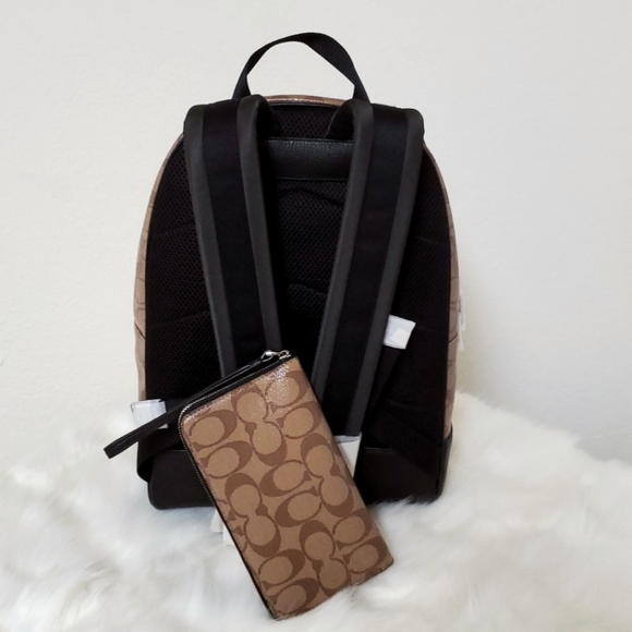 ⚜COACH BACKPACK IN SIGNATURE CANVAS WITH W… main image 10